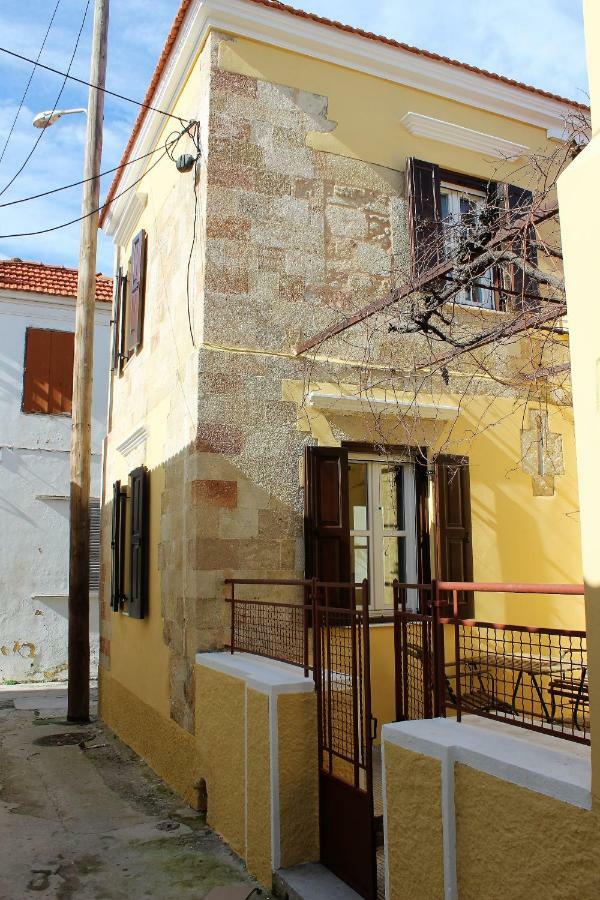 Alexandros Traditional House Lalyssos Eksteriør billede